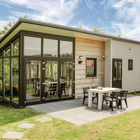 Beautiful Home In Sint-Annaland With Wifi エクステリア 写真